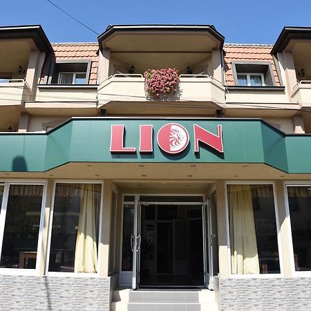 Garni Hotel Lion Jagodina Eksteriør billede