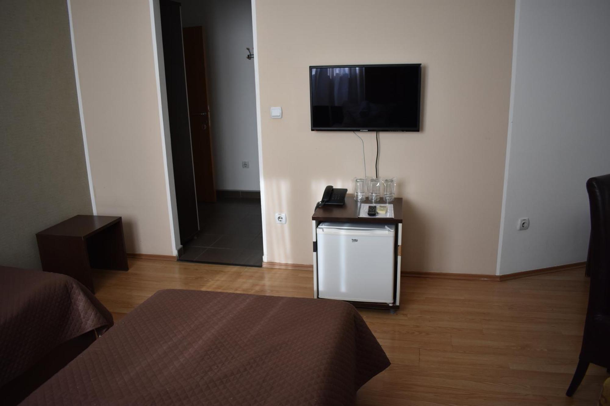 Garni Hotel Lion Jagodina Eksteriør billede